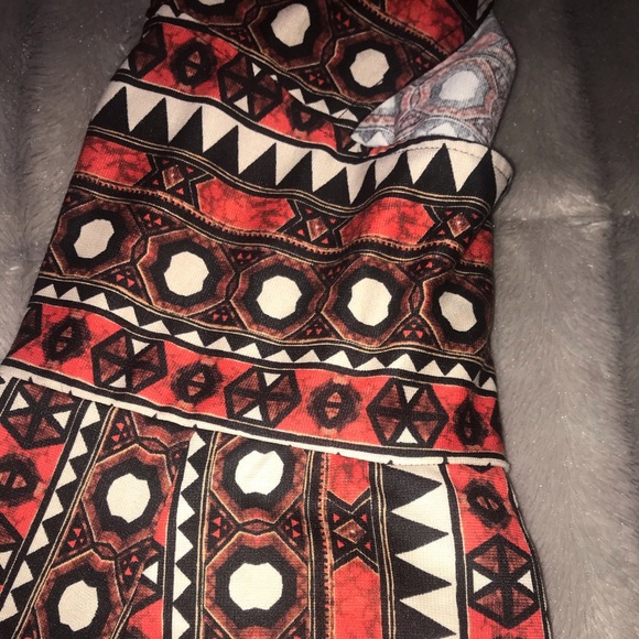 H&M geometric print dress - Picture 3 of 6